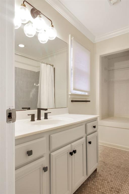 2666 W Main Street NW