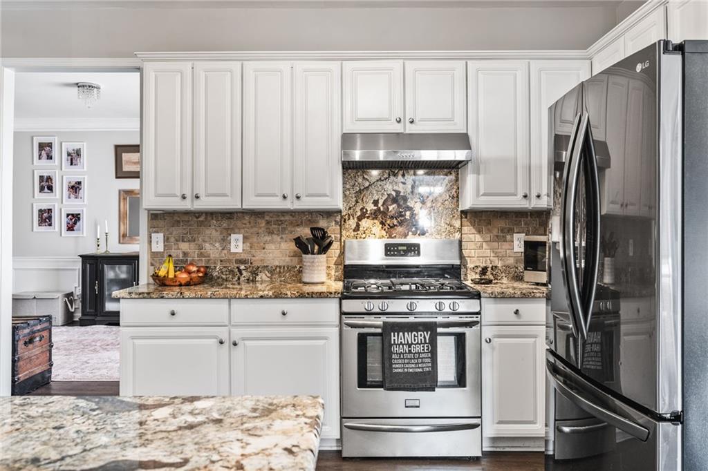 1607 Brentwood Drive