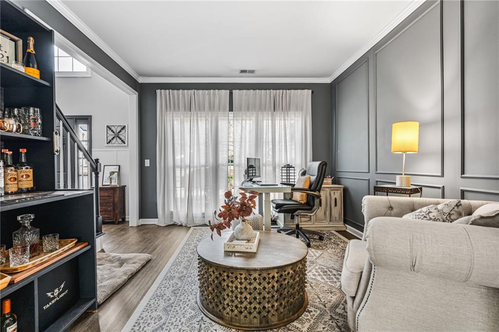 1607 Brentwood Drive