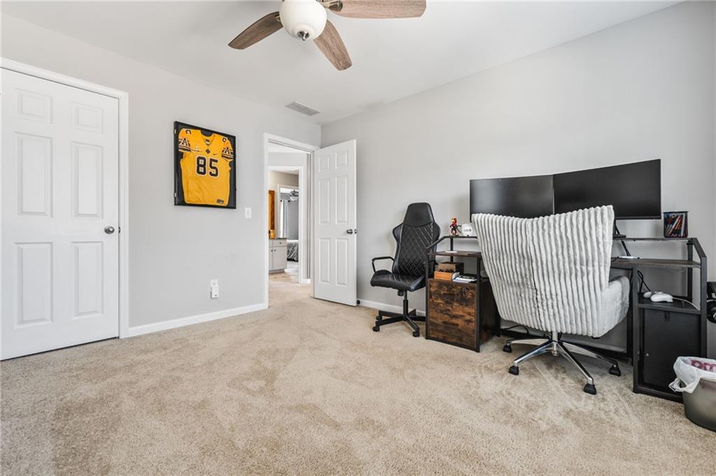 1607 Brentwood Drive