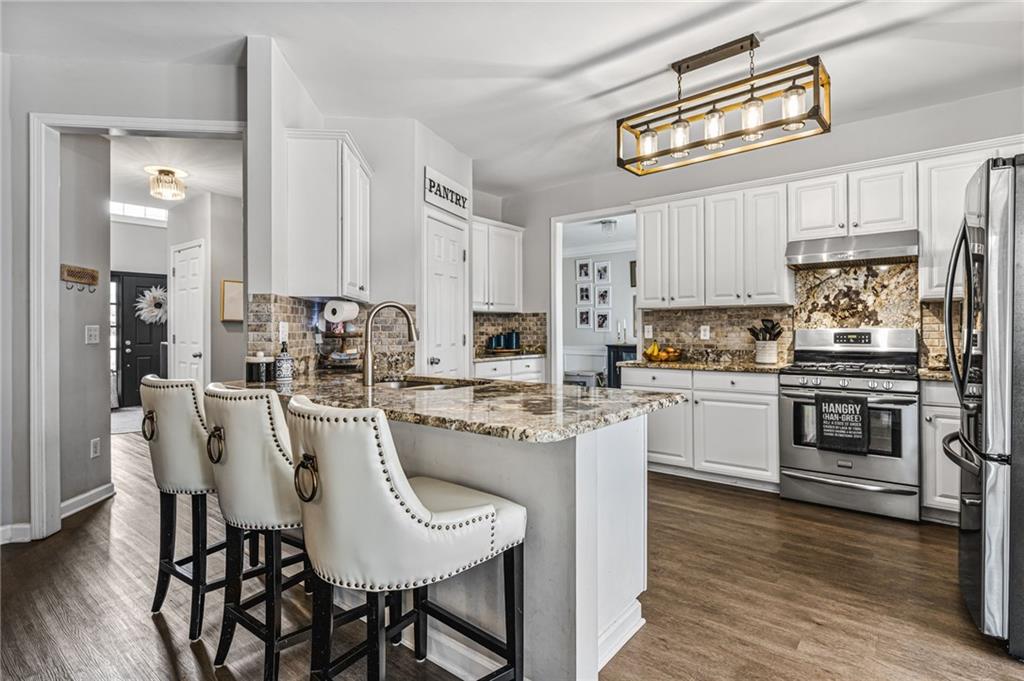 1607 Brentwood Drive