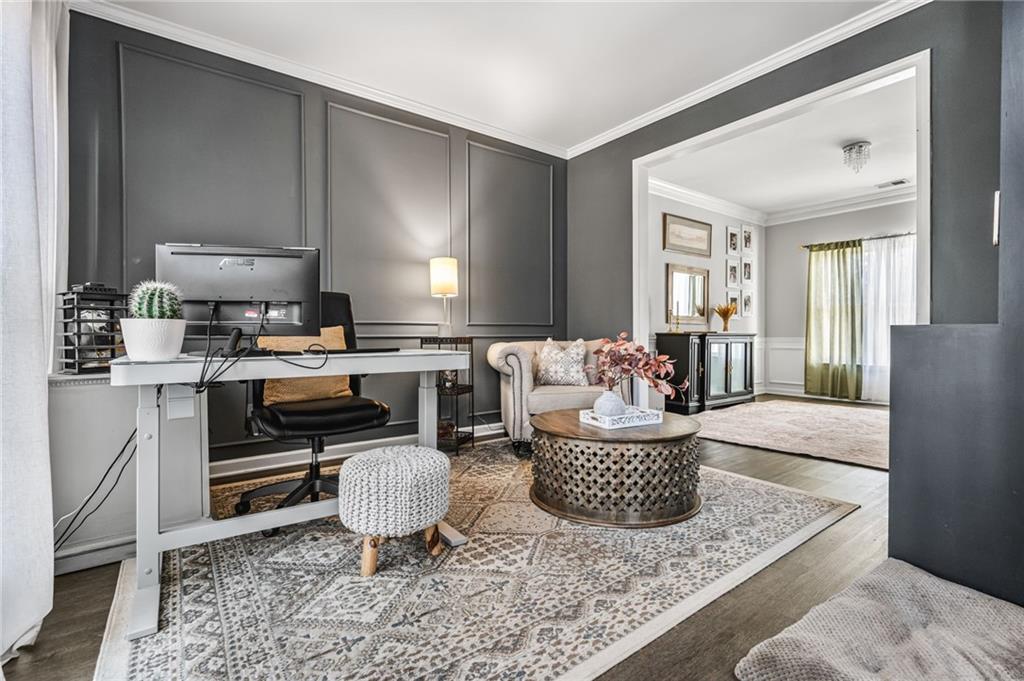 1607 Brentwood Drive