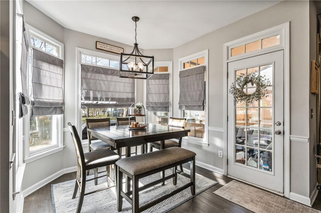 1607 Brentwood Drive