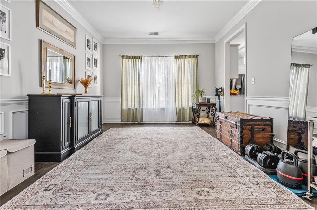 1607 Brentwood Drive