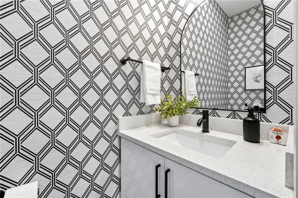 274 Estoria Street SE