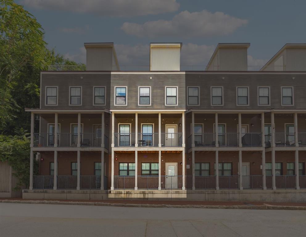 274 Estoria Street SE