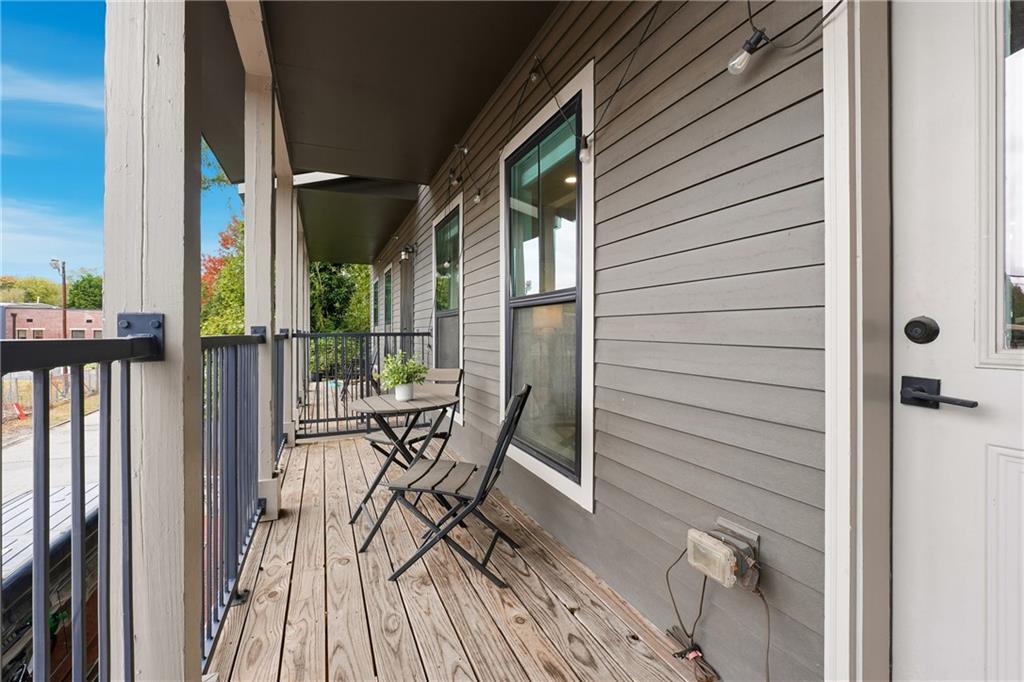 274 Estoria Street SE