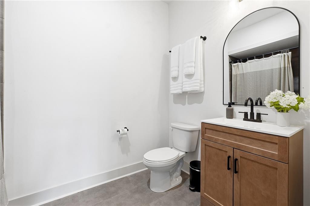 274 Estoria Street SE