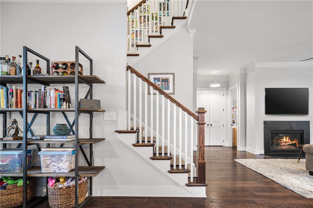 294 Sampson #5B Street NE