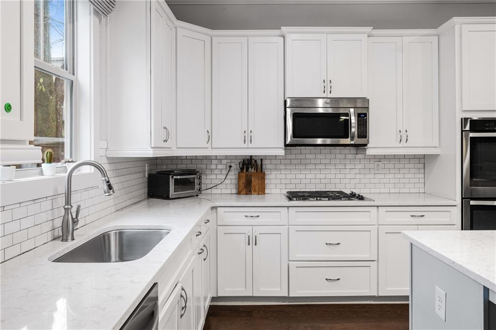 294 Sampson #5B Street NE