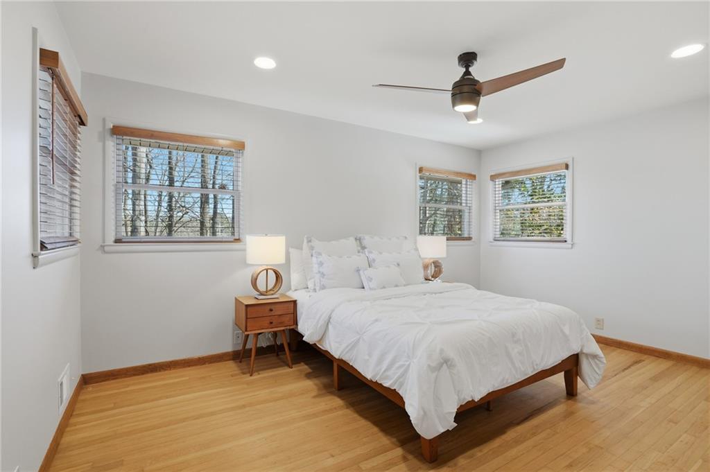 2148 Pine Forest Drive NE