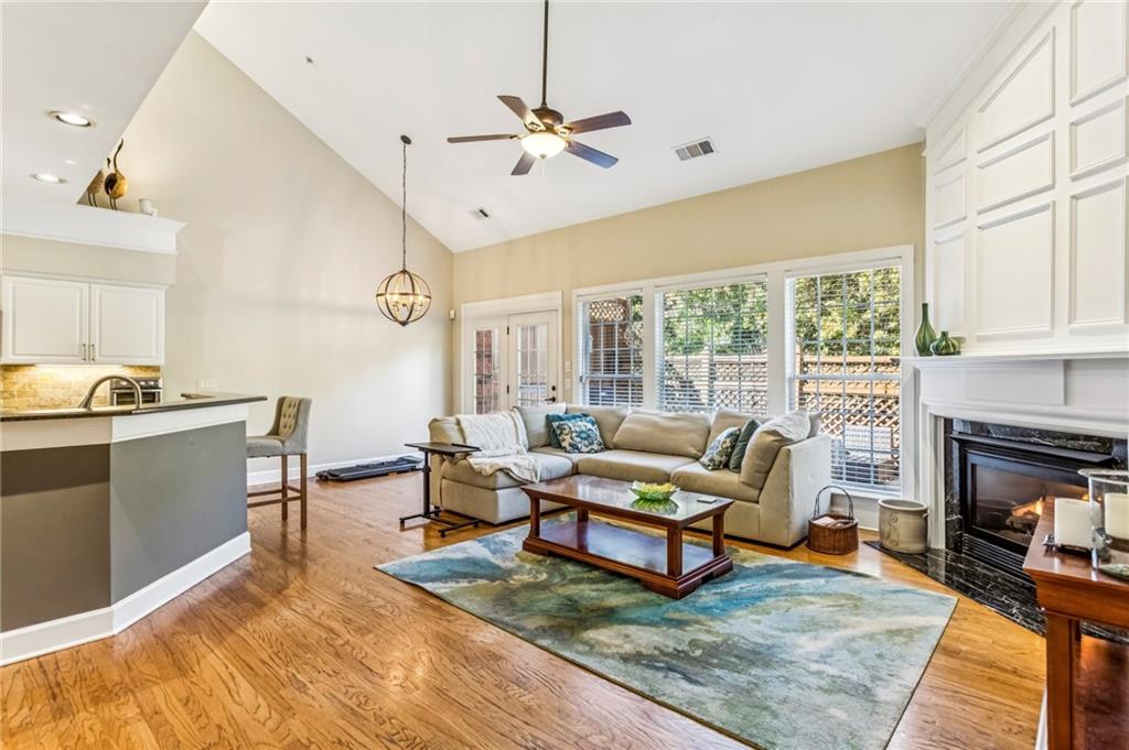 103 Westchester Drive SE