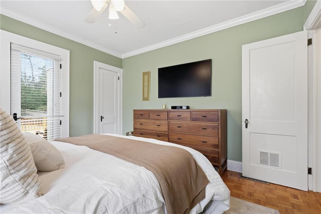 110 Peachtree Hills Avenue NE