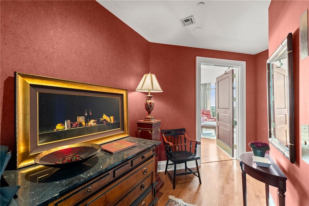 750 Park Avenue NE Unit 29E