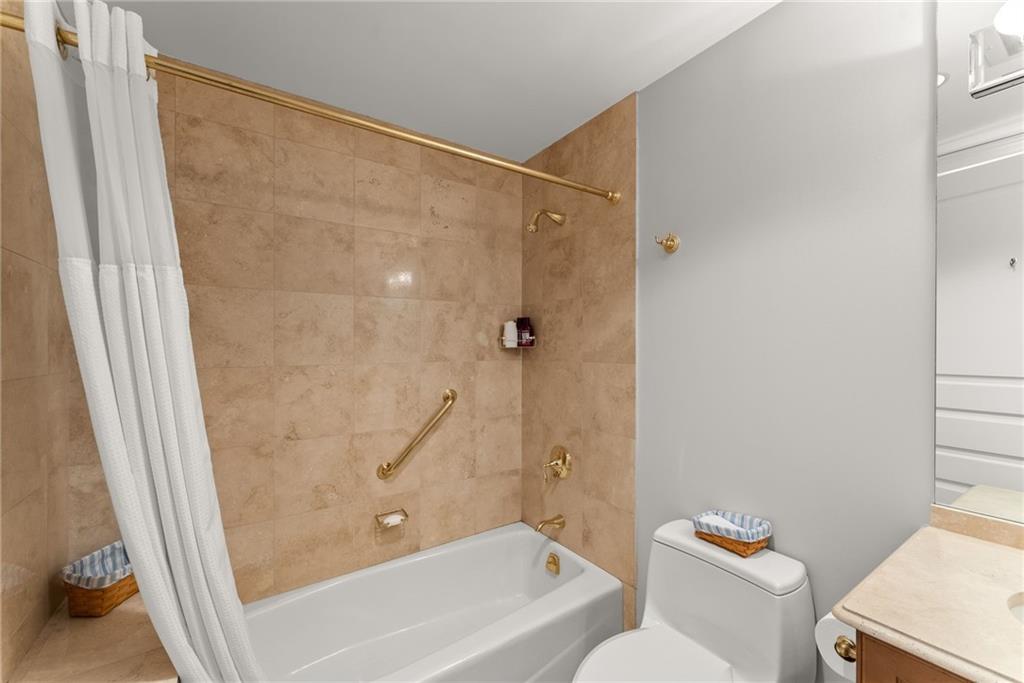 750 Park Avenue NE Unit 29E