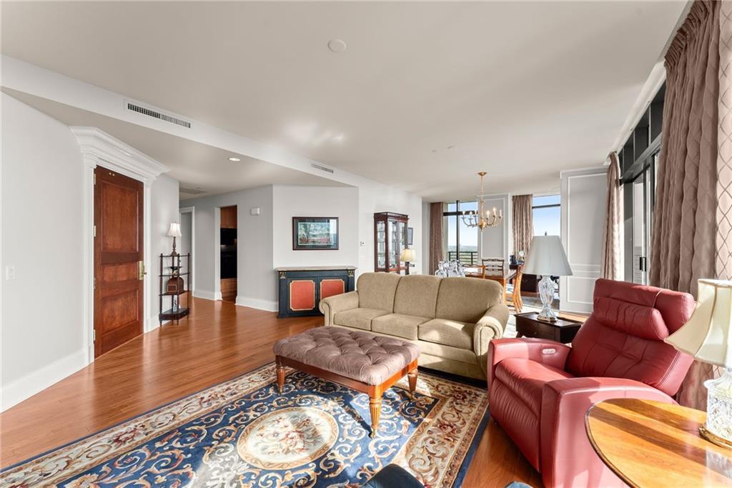 750 Park Avenue NE Unit 29E