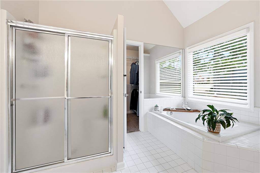 4920 Heards Forest Drive NW