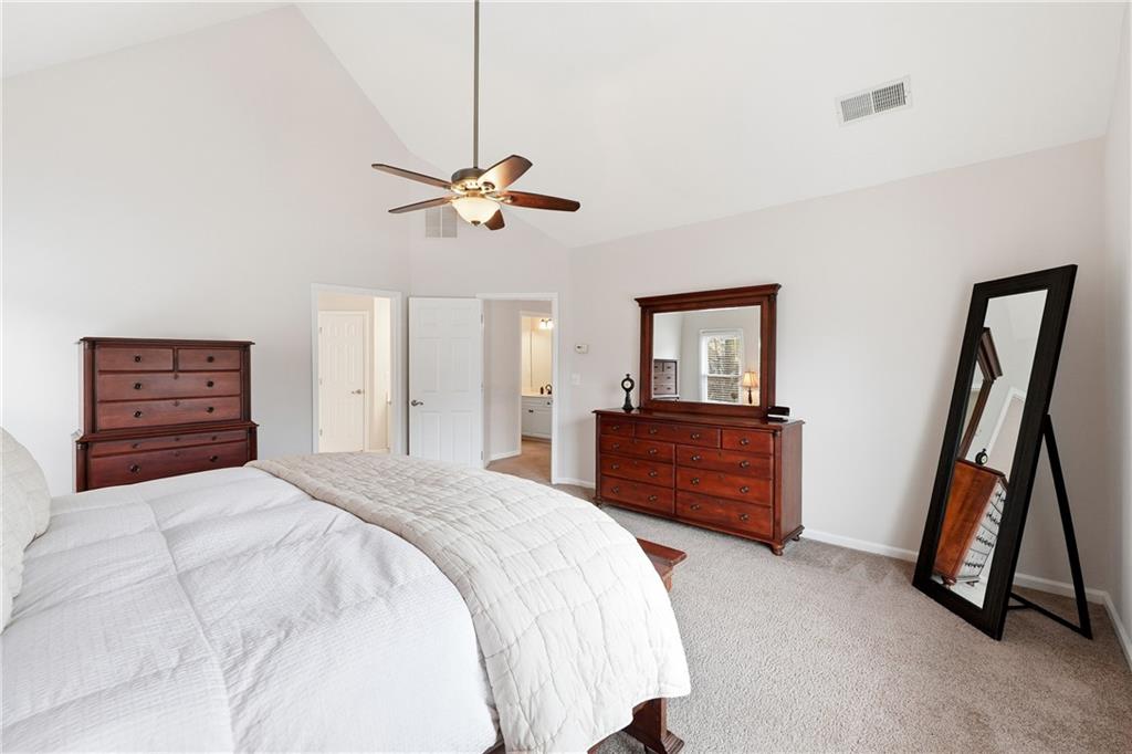 4920 Heards Forest Drive NW