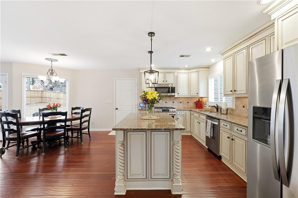 4920 Heards Forest Drive NW