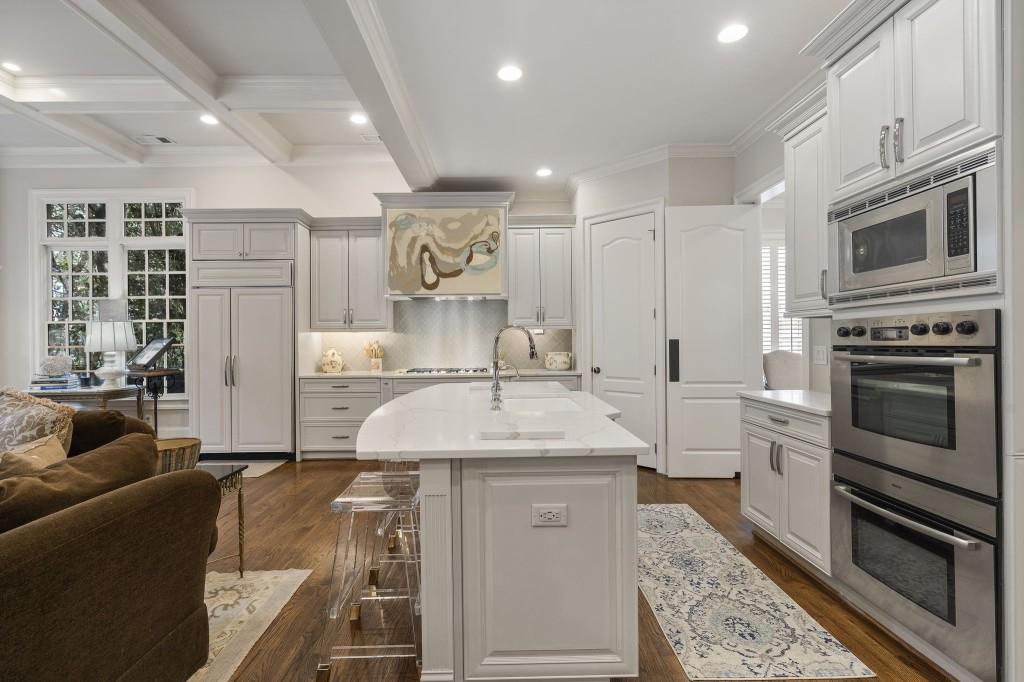 3385 Mathieson Drive