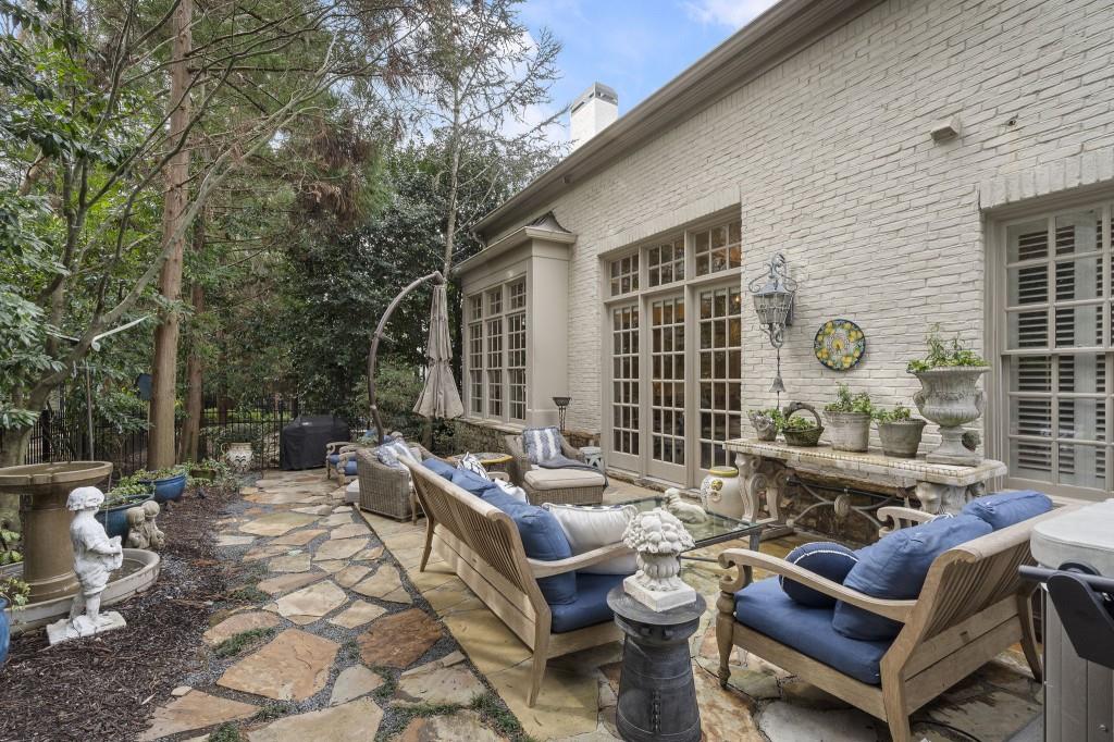 3385 Mathieson Drive