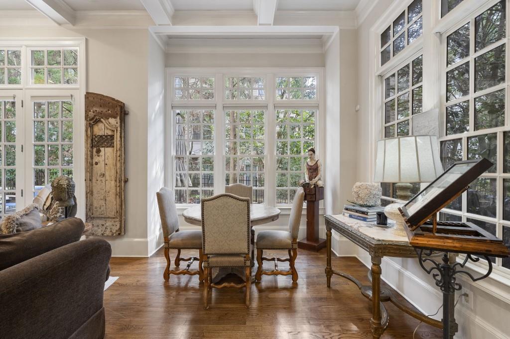 3385 Mathieson Drive