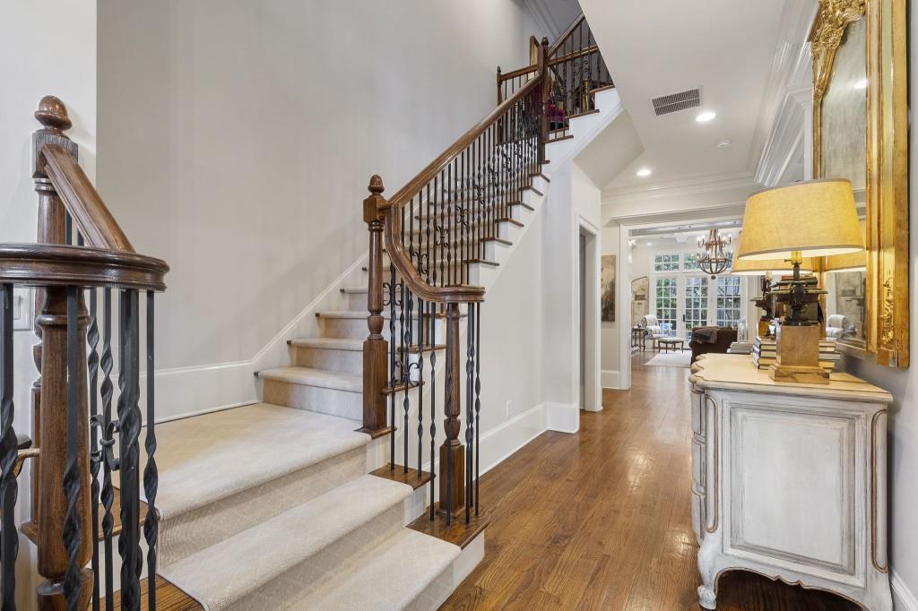 3385 Mathieson Drive