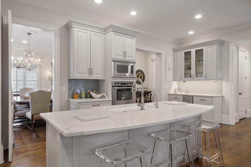 3385 Mathieson Drive