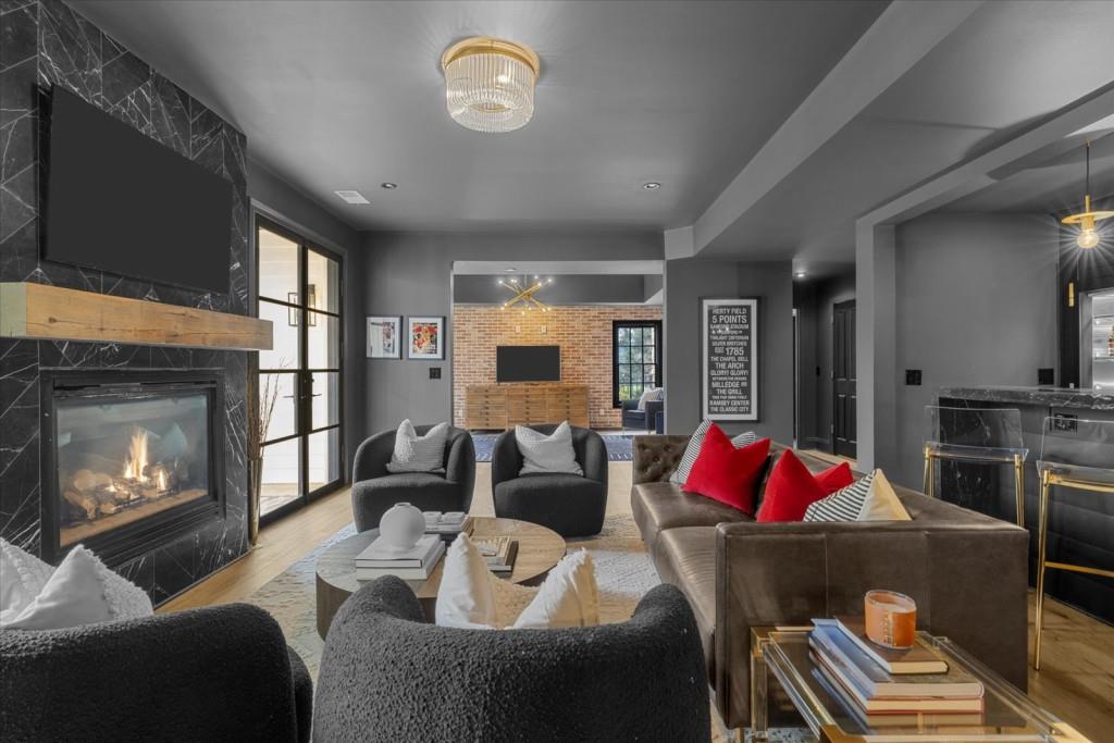2825 Tanner Lake Trail