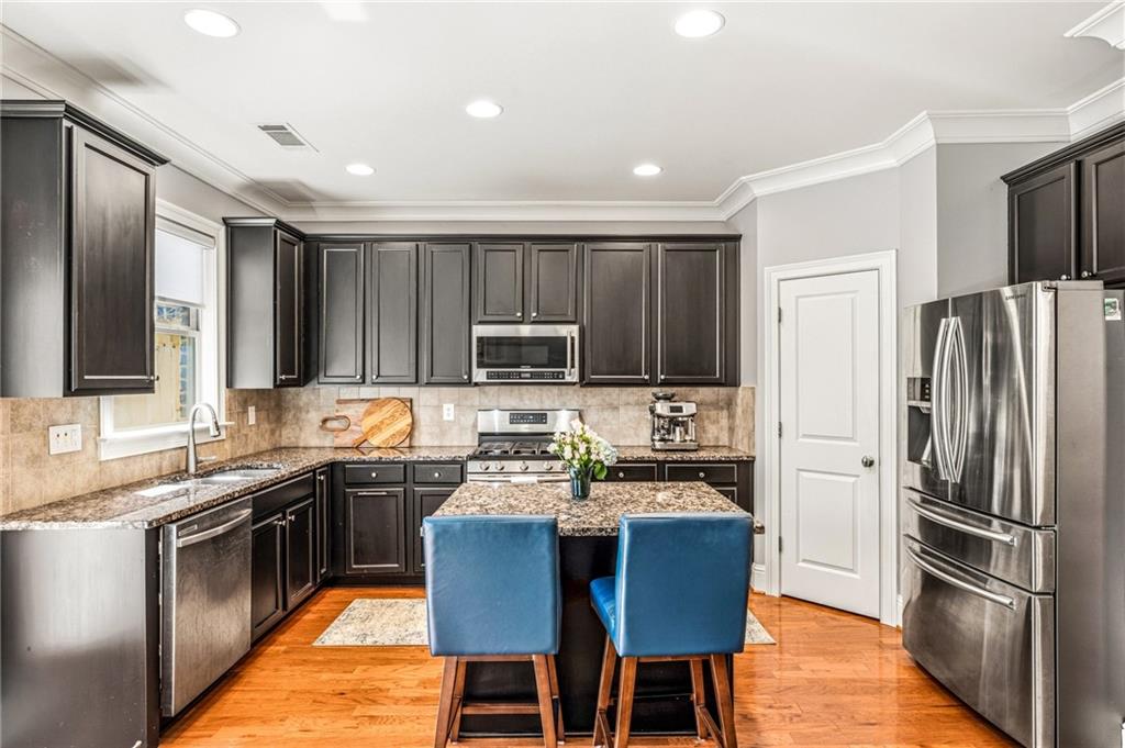 3218 Claudia Place