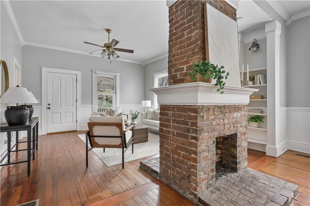 2891 Macaw Street NW