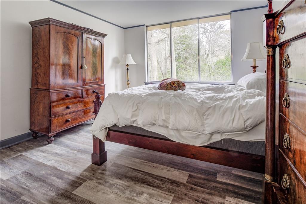 2637 Peachtree Road NE Unit 111