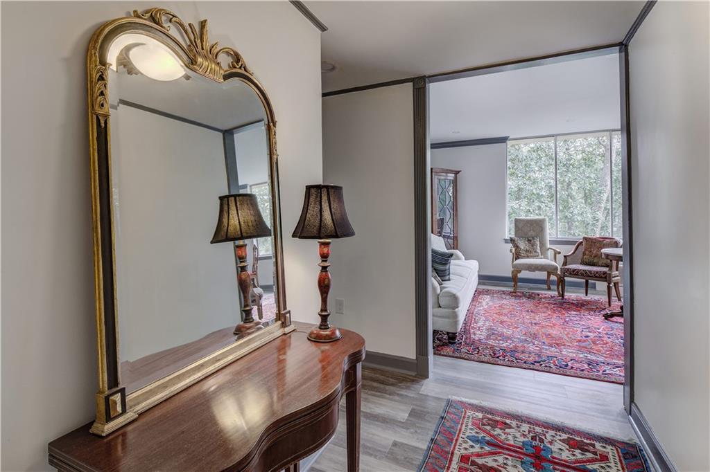 2637 Peachtree Road NE Unit 111