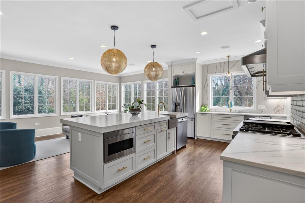 377 Camden Road NE