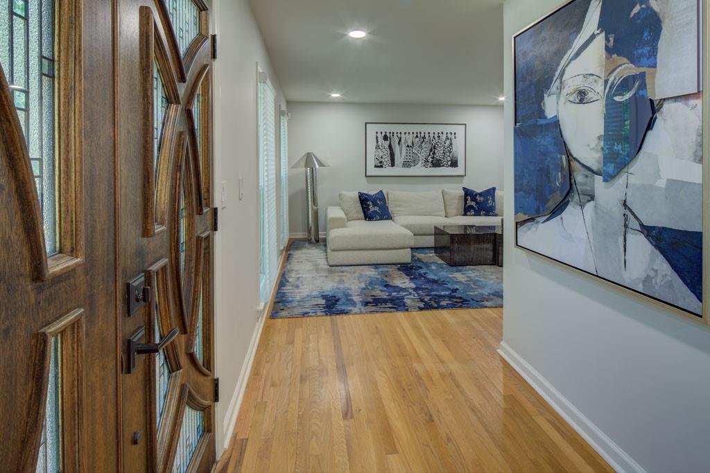 235 Saint Martins Drive SE