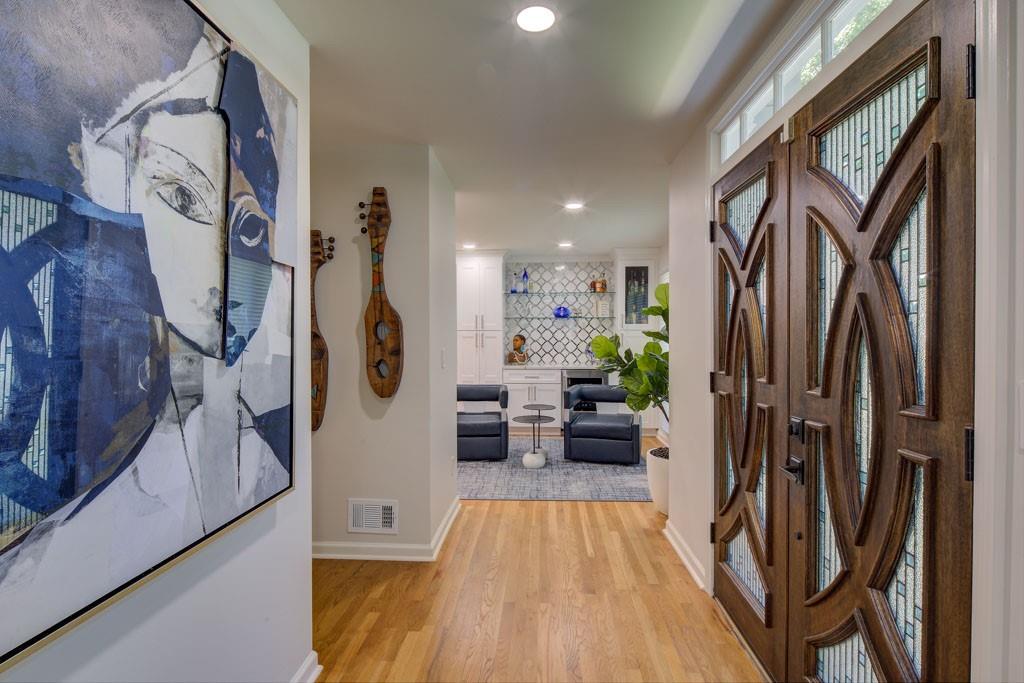 235 Saint Martins Drive SE