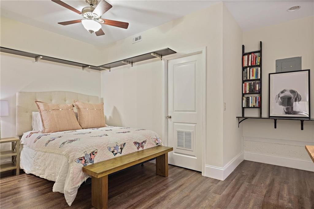 1655 Barfield Run NW