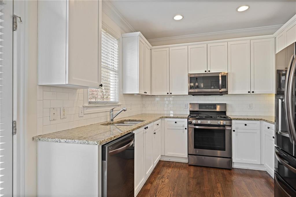 1655 Barfield Run NW