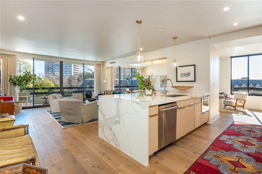 2660 Peachtree Road NW Unit 6H