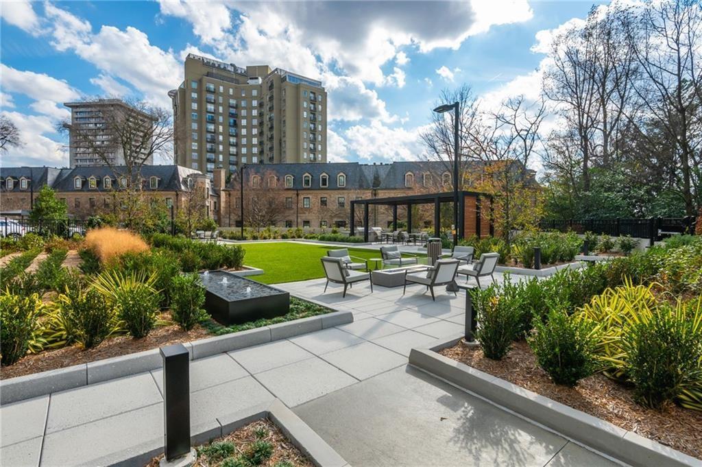 2660 Peachtree Road NW Unit 6H