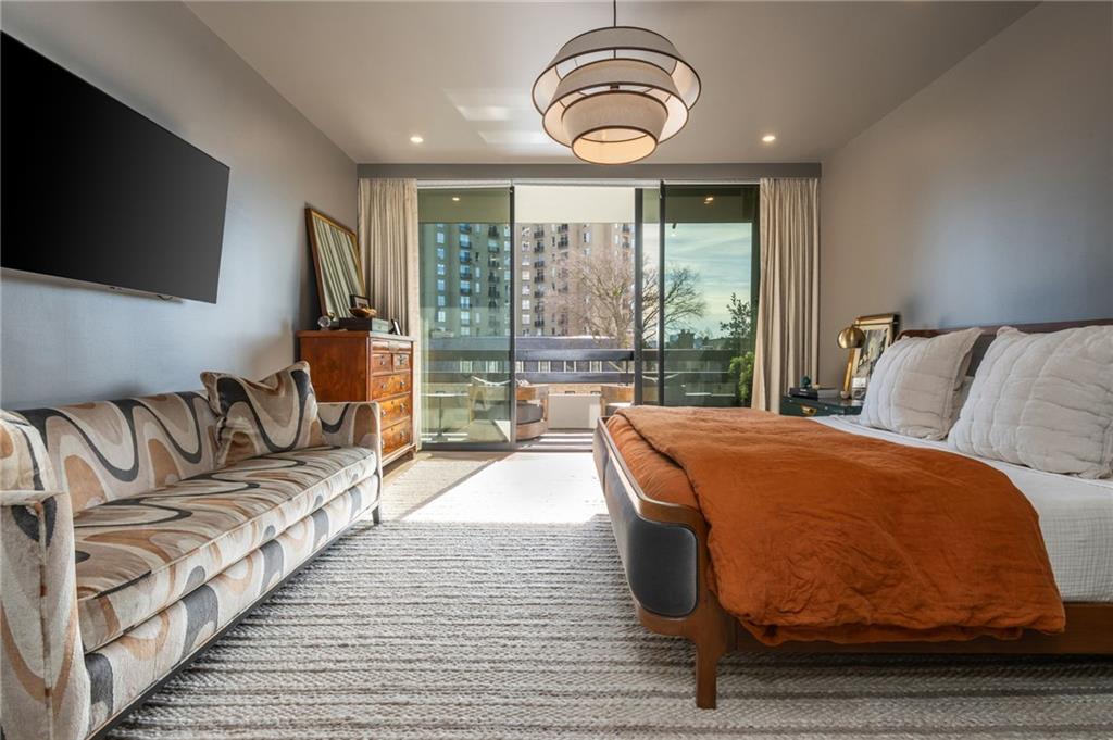 2660 Peachtree Road NW Unit 6H