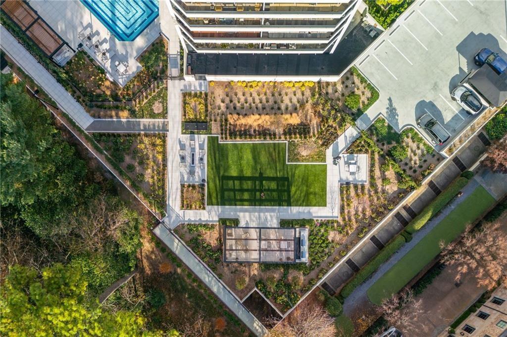 2660 Peachtree Road NW Unit 6H