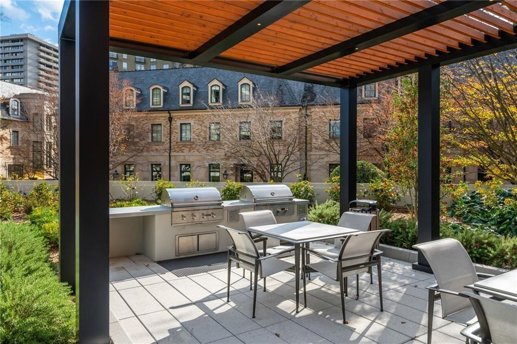 2660 Peachtree Road NW Unit 6H