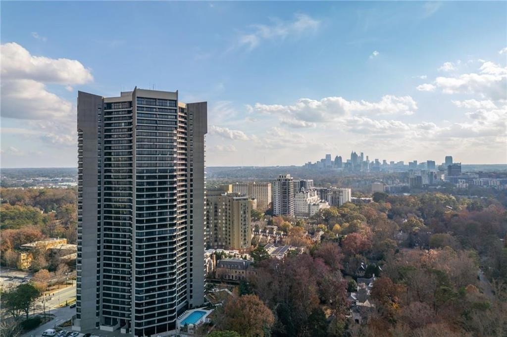 2660 Peachtree Road NW Unit 6H