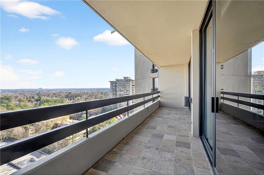 2660 Peachtree Road NW Unit 19F