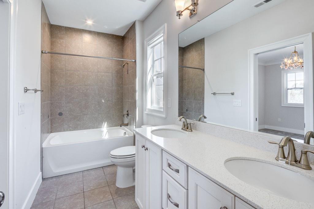 4640 Vinings Canyon Bend