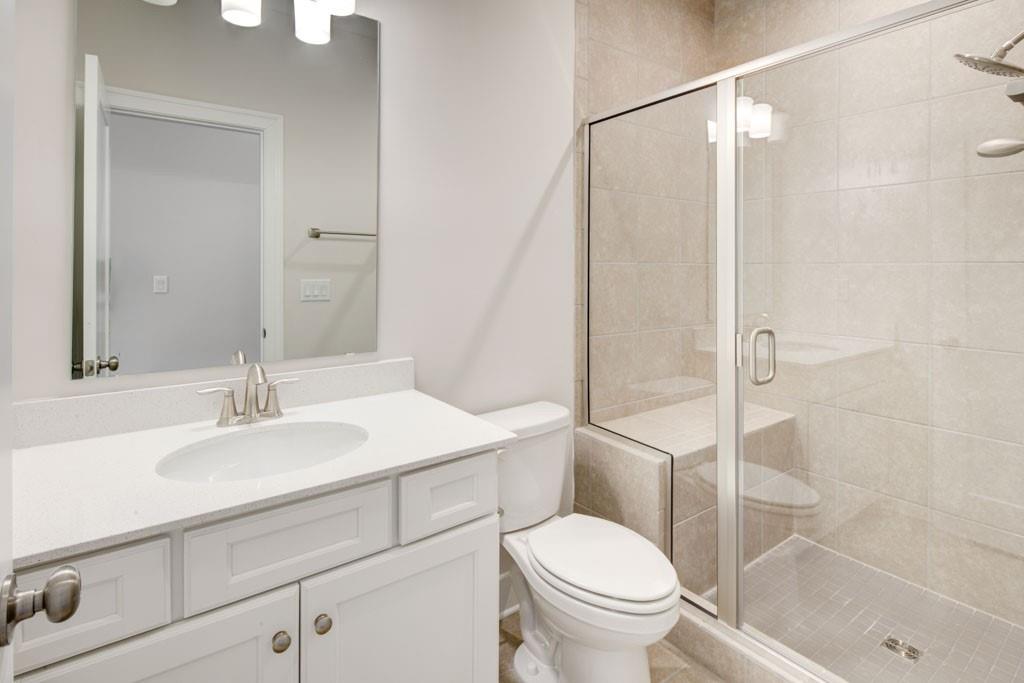 4640 Vinings Canyon Bend