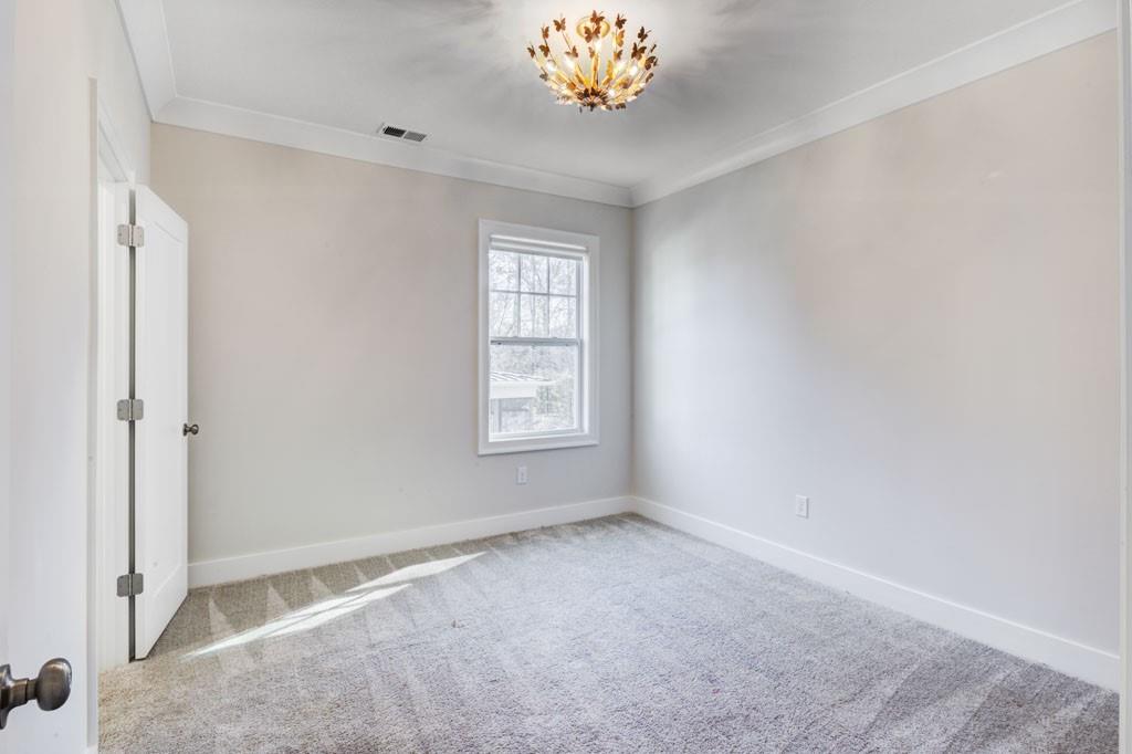 4640 Vinings Canyon Bend