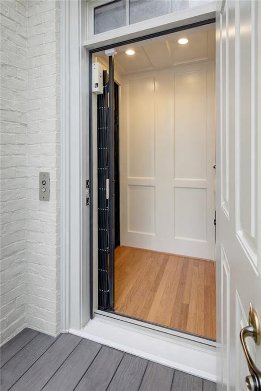 1005 Heards Ferry Road