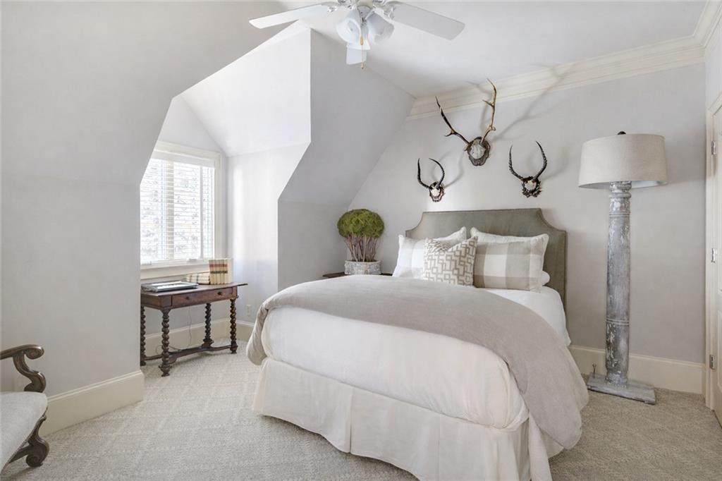 1005 Heards Ferry Road